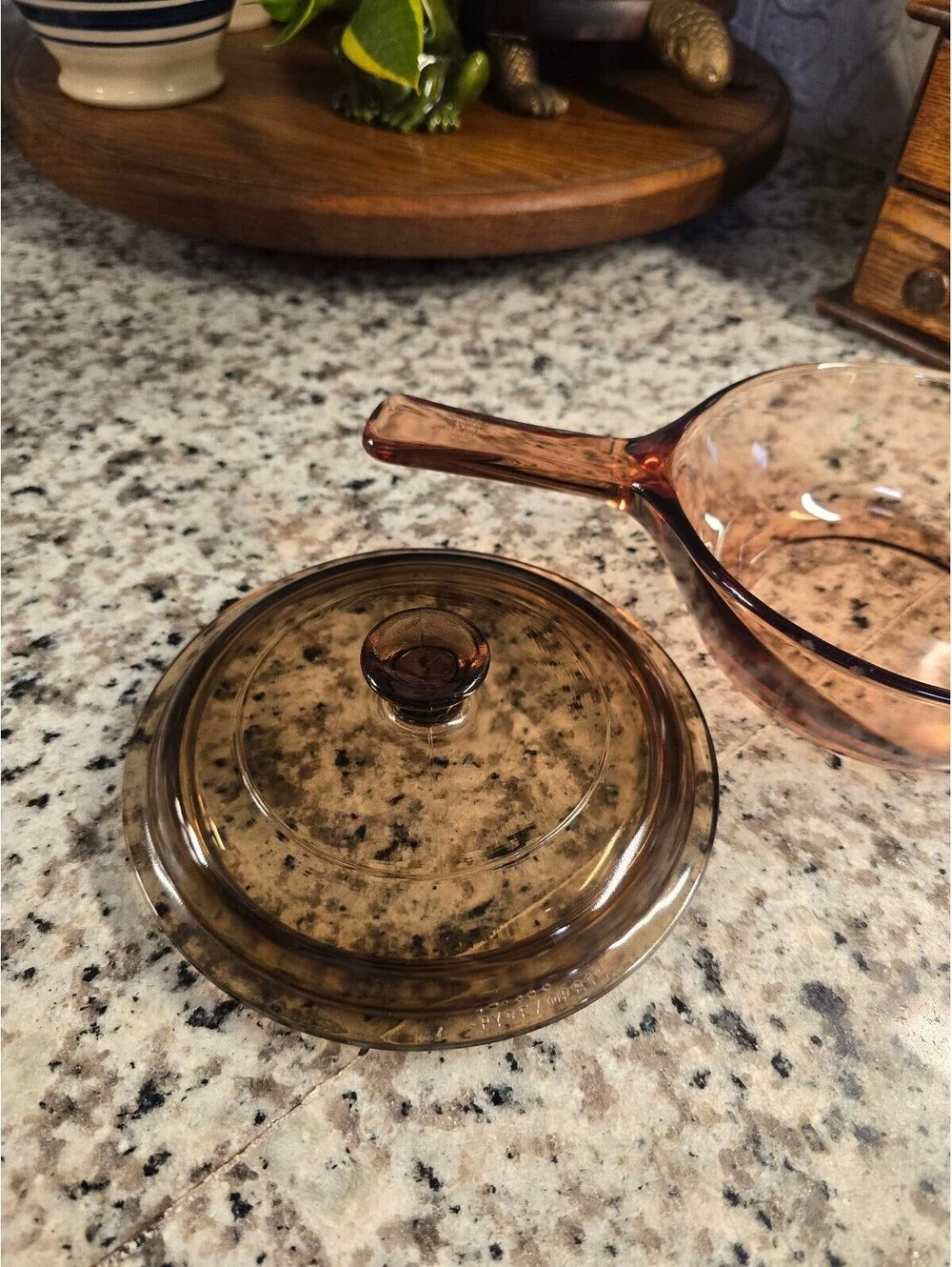 Glass Pot Vision Ware .5 Liter saucepan with lid. Lid has small chip